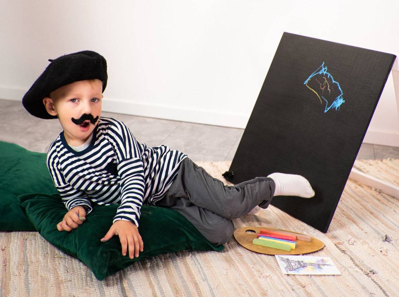 Wooden kids chalkboard easel - EWART WOODS
