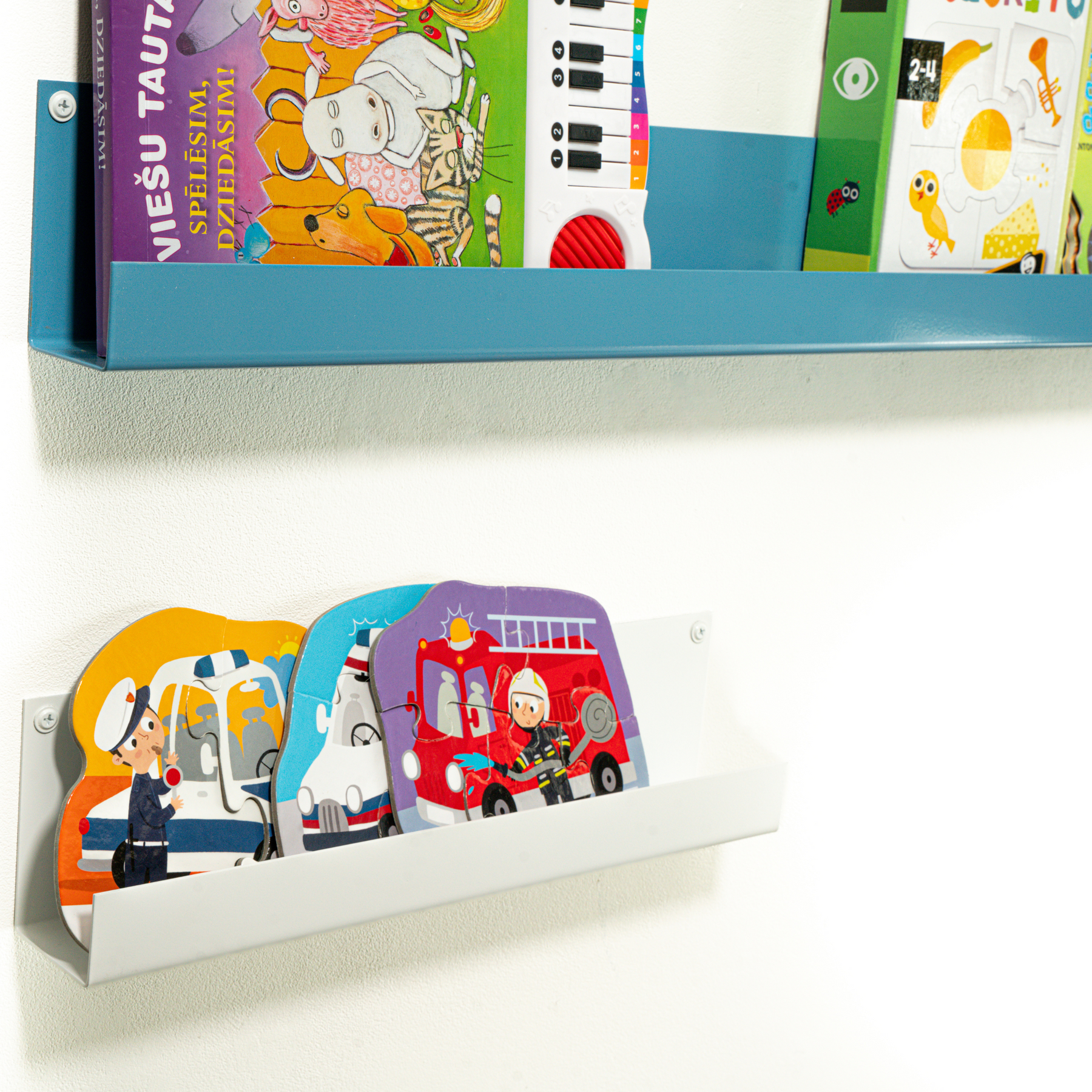 Close-up of different size children&