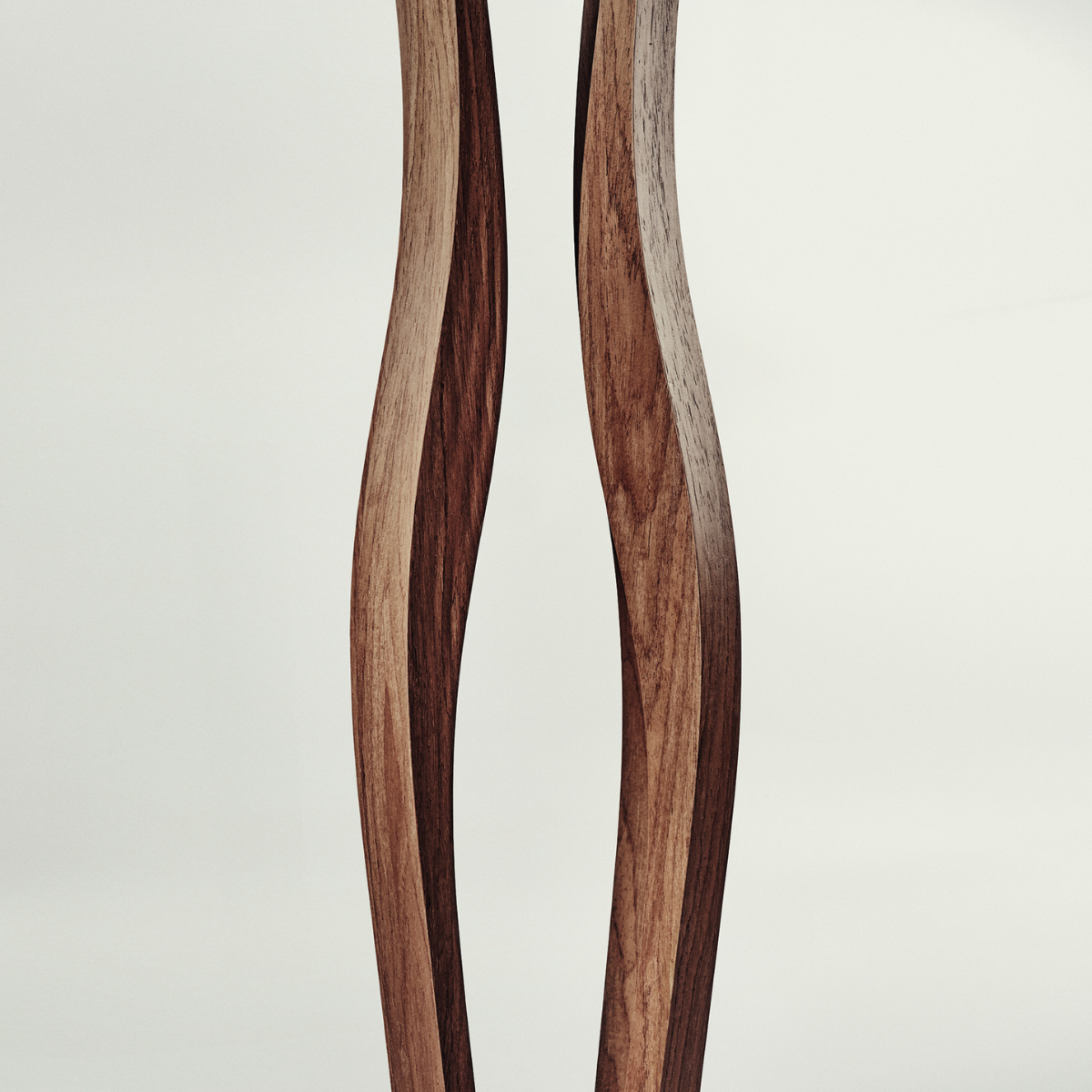 Tall Plant Stand WAVE